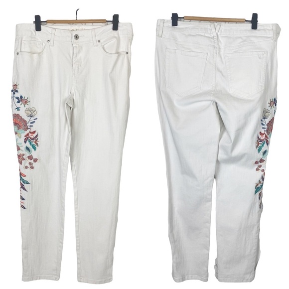 JESSICA SIMPSON Boho Embroidered Forever Rolled Ankle White Jeans 30 - Picture 3 of 14
